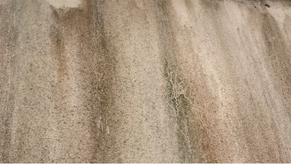為什么外墻會出現(xiàn)雨痕？外墻用乳膠漆好還是外墻無機涂料更好？